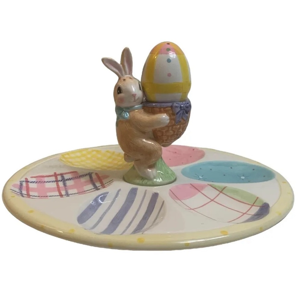 Fitz And Floyd Easter Bunny Rabbit A Good Egg Salt Pepper Shakers Serving Plate
